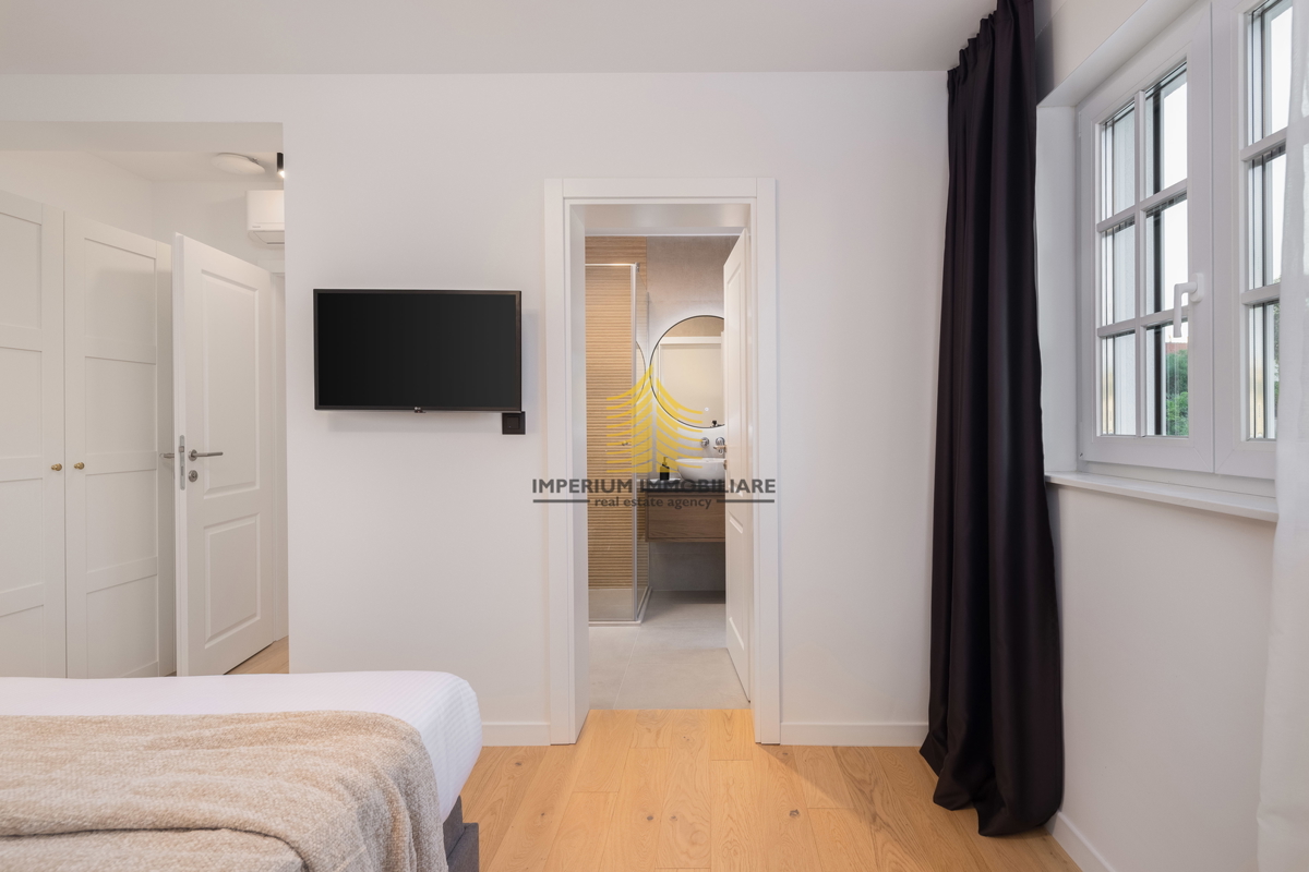 Casa, Vendita, Rogoznica, Ražanj, 407,32 m², Villa