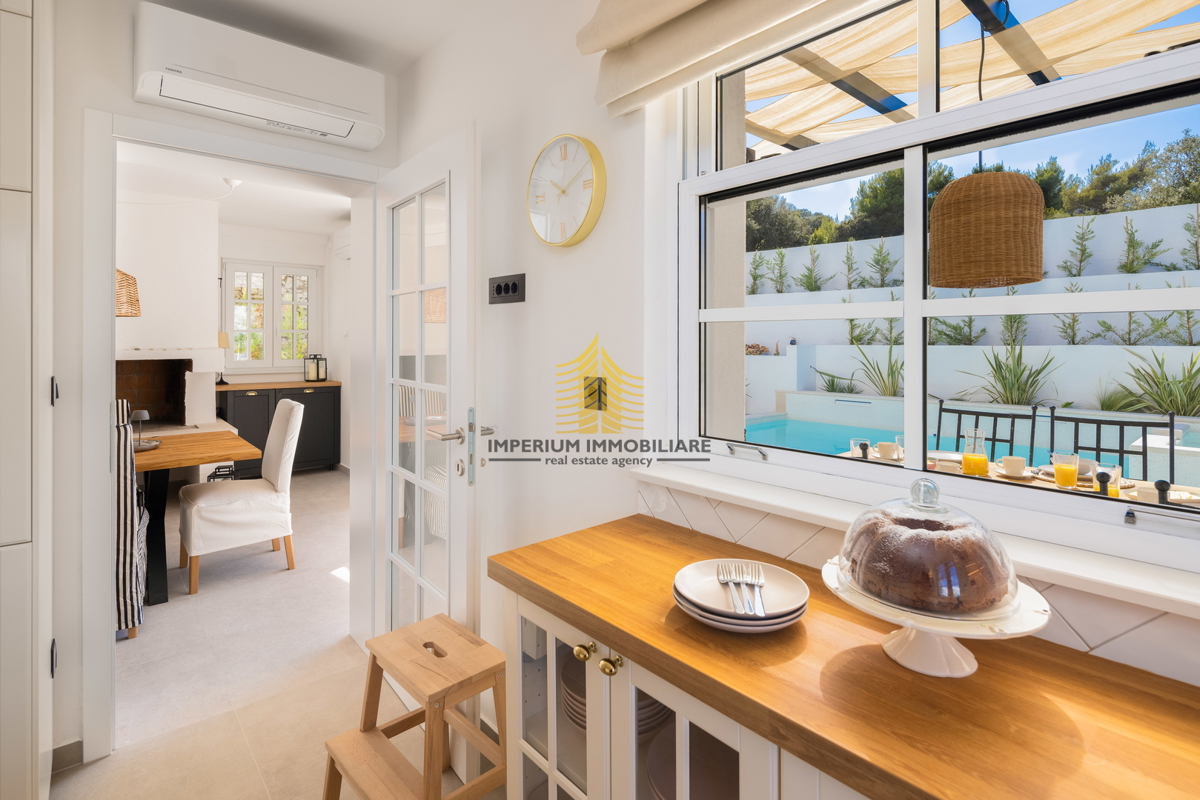 Casa, Vendita, Rogoznica, Ražanj, 407,32 m², Villa