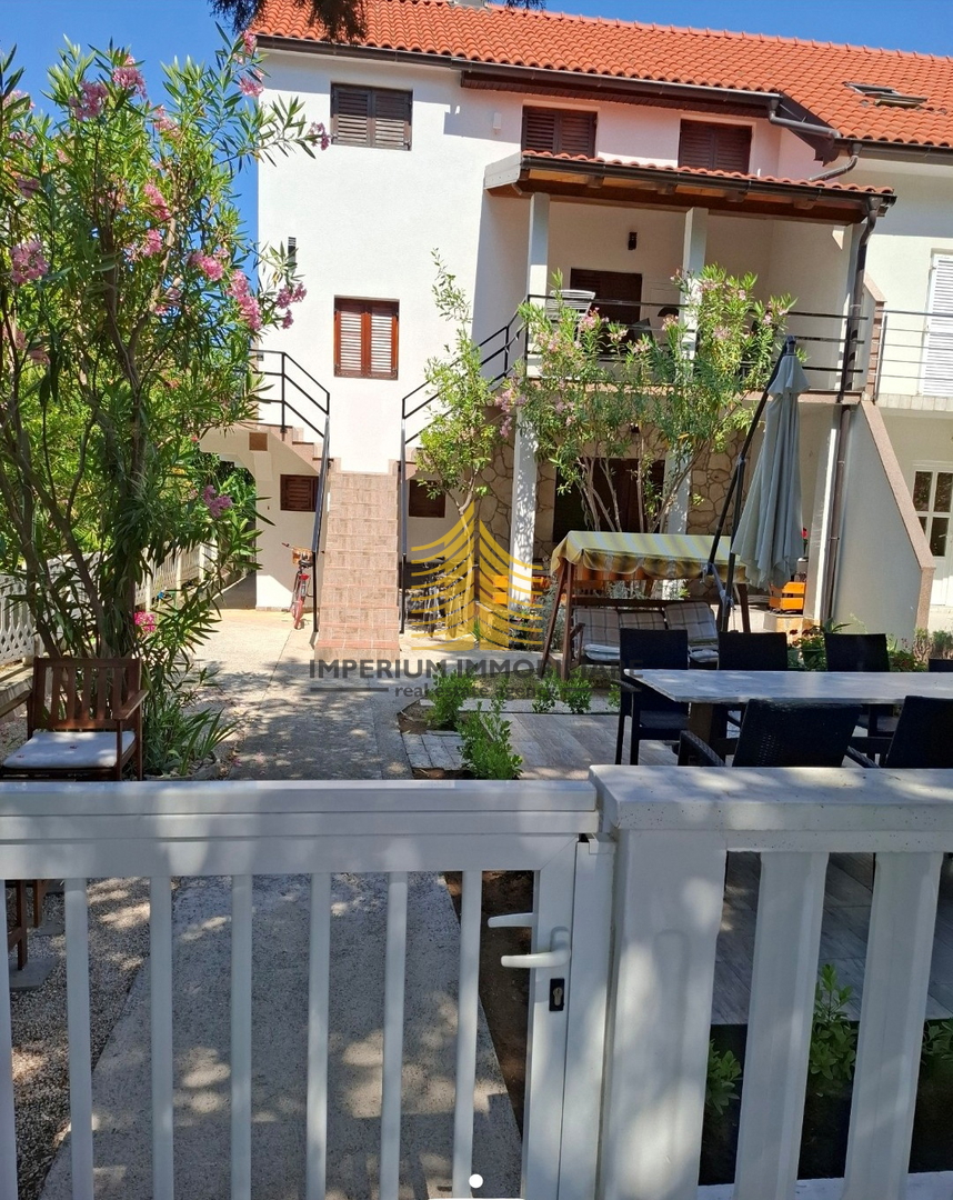 Casa, Vendita, Privlaka, Sabunike, 233m2, Bifamiliare