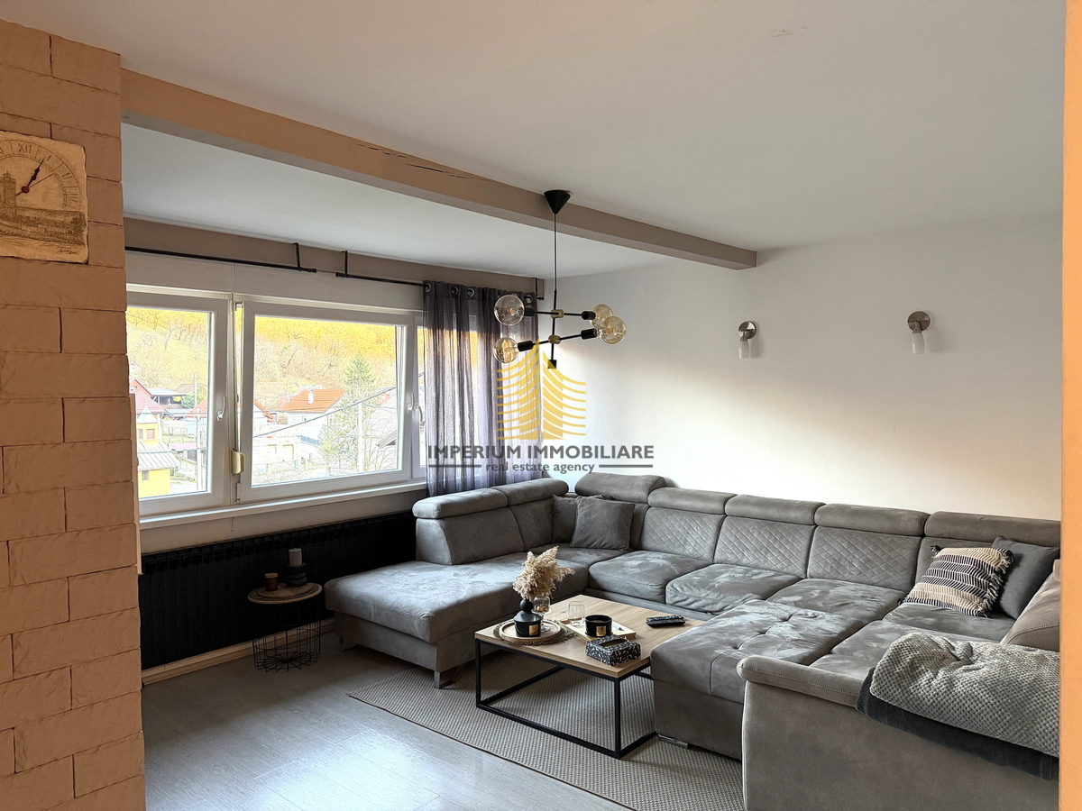 Casa, Vendita, Podsljeme, Markuševec, 320m2, Doppia