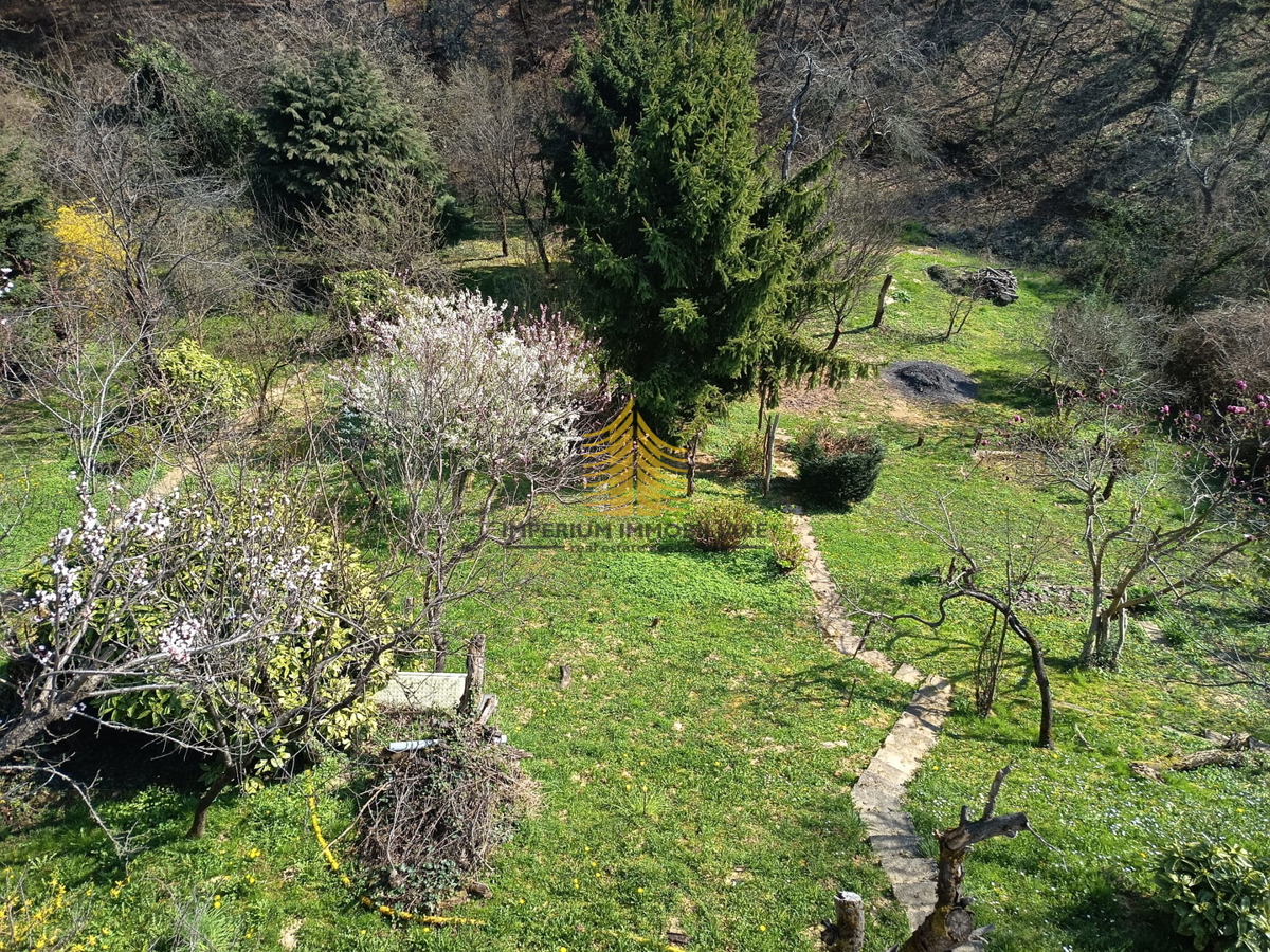 Casa, Vendita, Gornji Grad - Medveščak, Pantovčak, 250m2, Indipendente