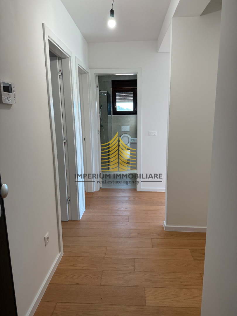 Appartamento, Vendita, Sveti Filip e Giacomo, Turanj, 100m2, 2,5 locali (2 camere + soggiorno)
