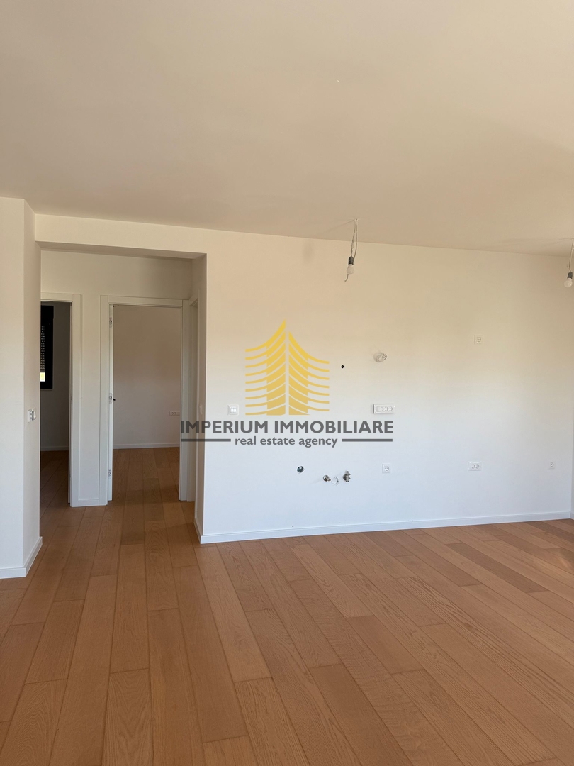 Appartamento, Vendita, Sveti Filip e Giacomo, Turanj, 100m2, 2,5 locali (2 camere + soggiorno)