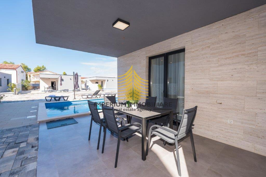 Immobili per vacanze, Vendita, Vir, 1000m2, Appartamento