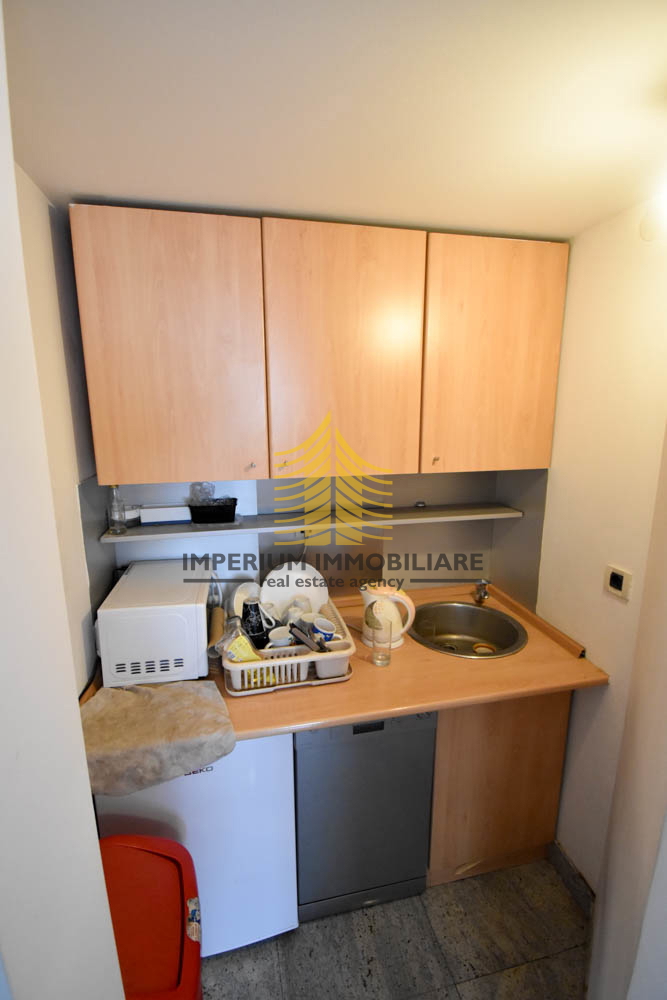 Locale commerciale, Vendita, Trnje, Savica, 150m2, Spazio per servizi
