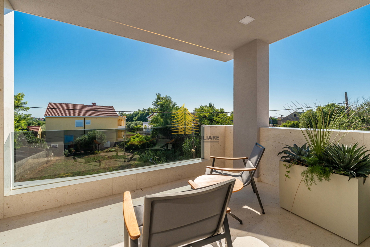 Casa, Vendita, Privlaka, 450m2, Villa