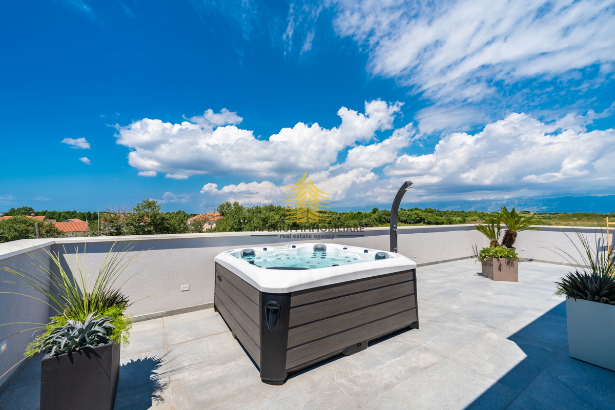 Casa, Vendita, Privlaka, 450m2, Villa