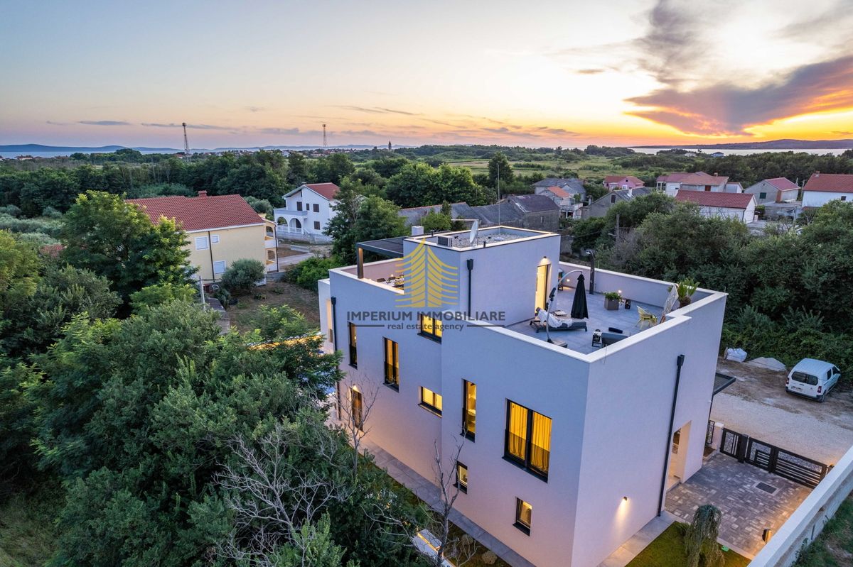 Casa, Vendita, Privlaka, 450m2, Villa