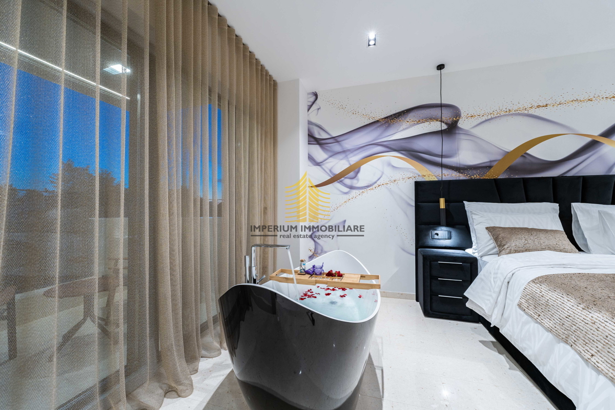 Casa, Vendita, Privlaka, 450m2, Villa