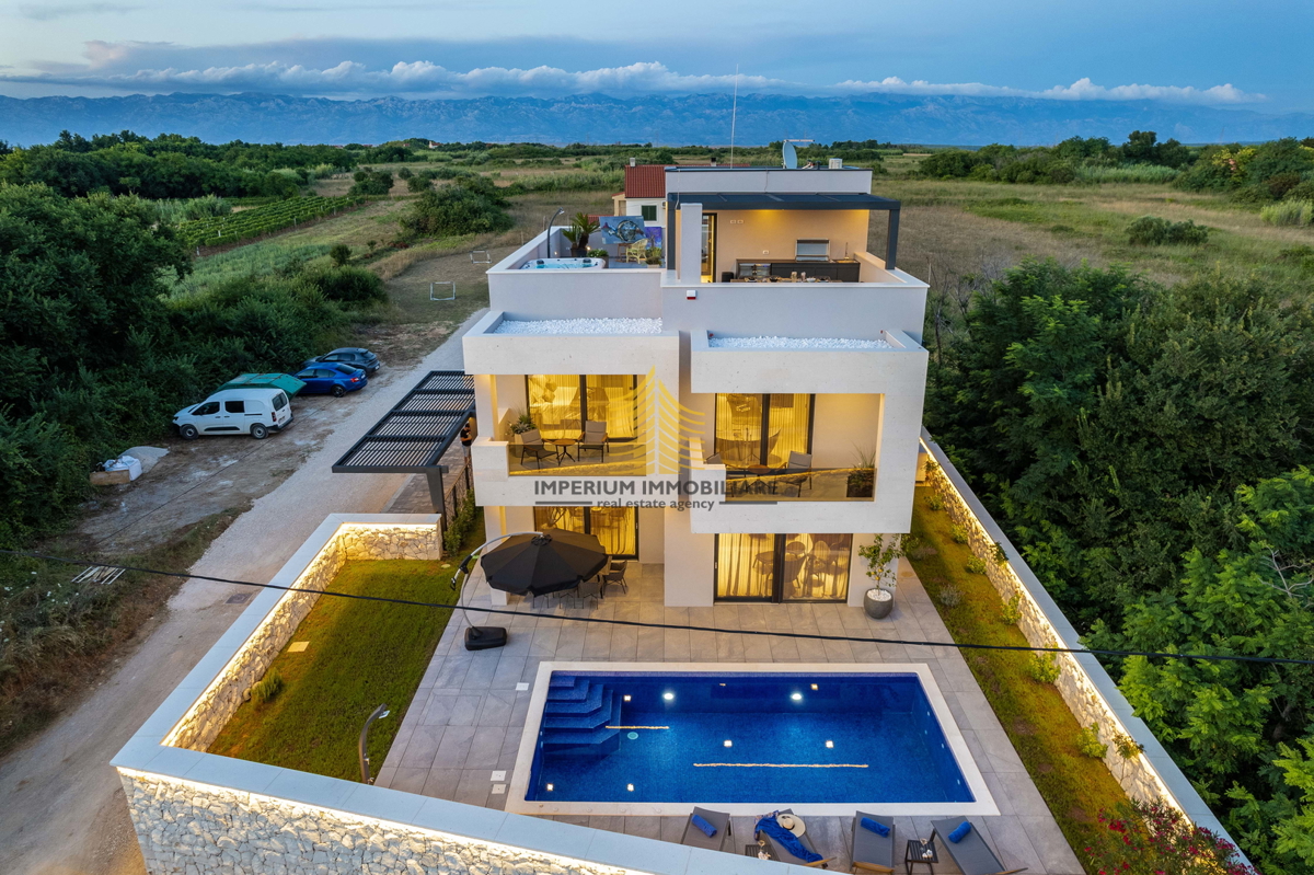 Casa, Vendita, Privlaka, 450m2, Villa