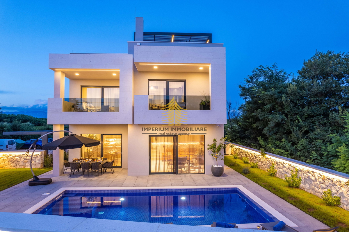 Casa, Vendita, Privlaka, 450m2, Villa