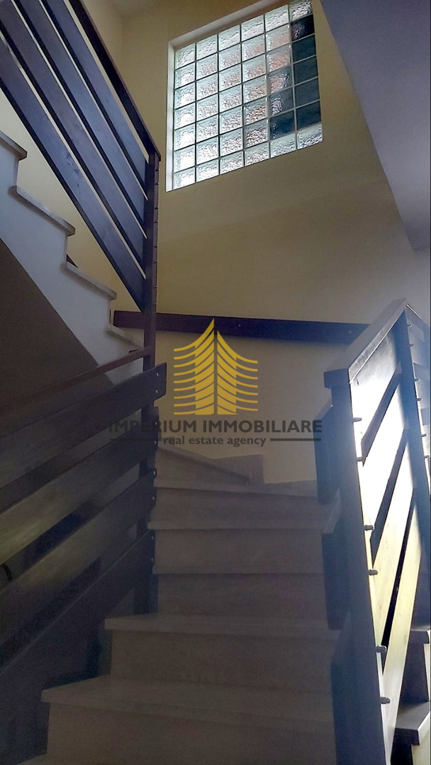 Casa, Vendita, Poreč, Kukci, 330m2, Indipendente