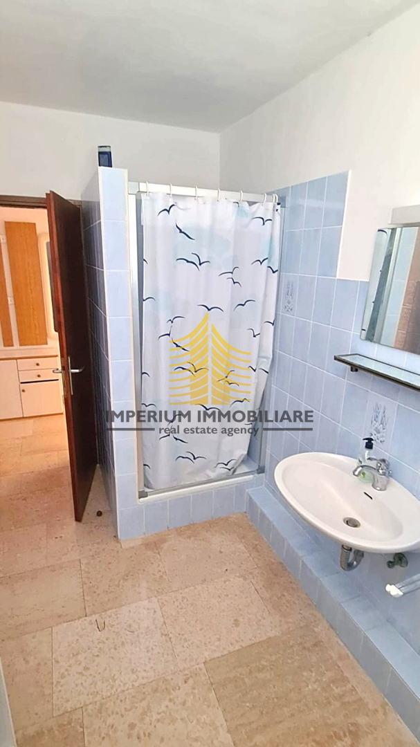 Casa, Vendita, Poreč, Kukci, 330m2, Indipendente