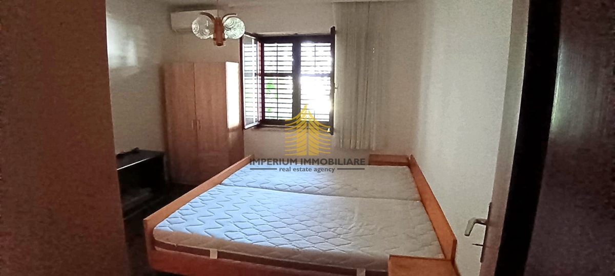 Casa, Vendita, Poreč, Kukci, 330m2, Indipendente