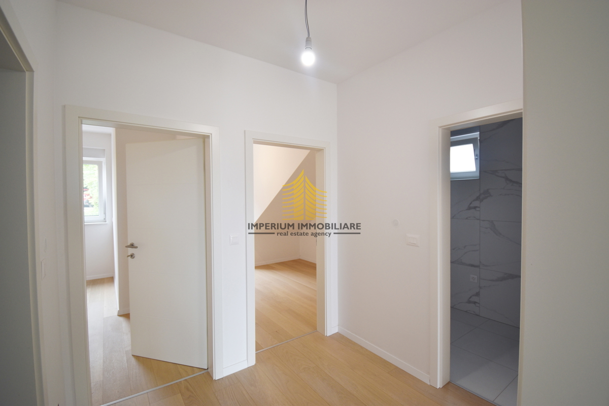 Casa, Vendita, Maksimir, Remete, 304m2, Indipendente