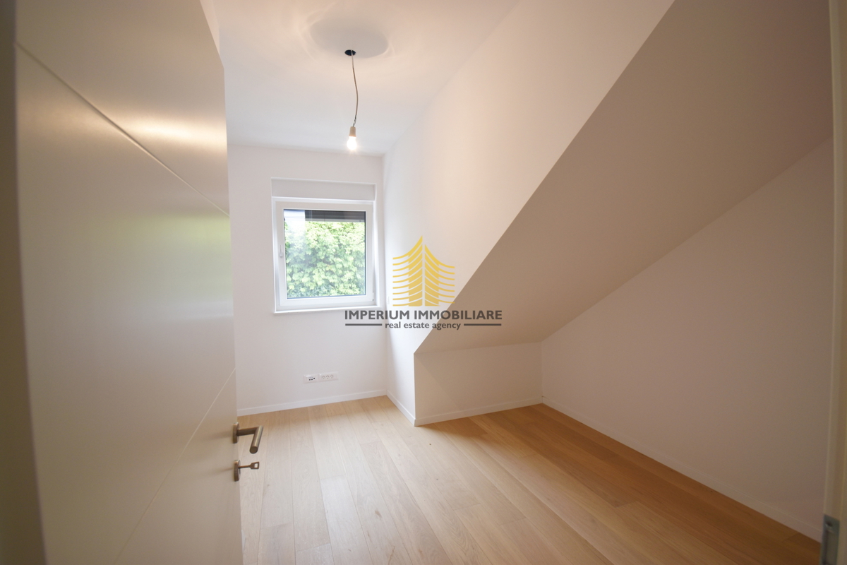 Casa, Vendita, Maksimir, Remete, 304m2, Indipendente
