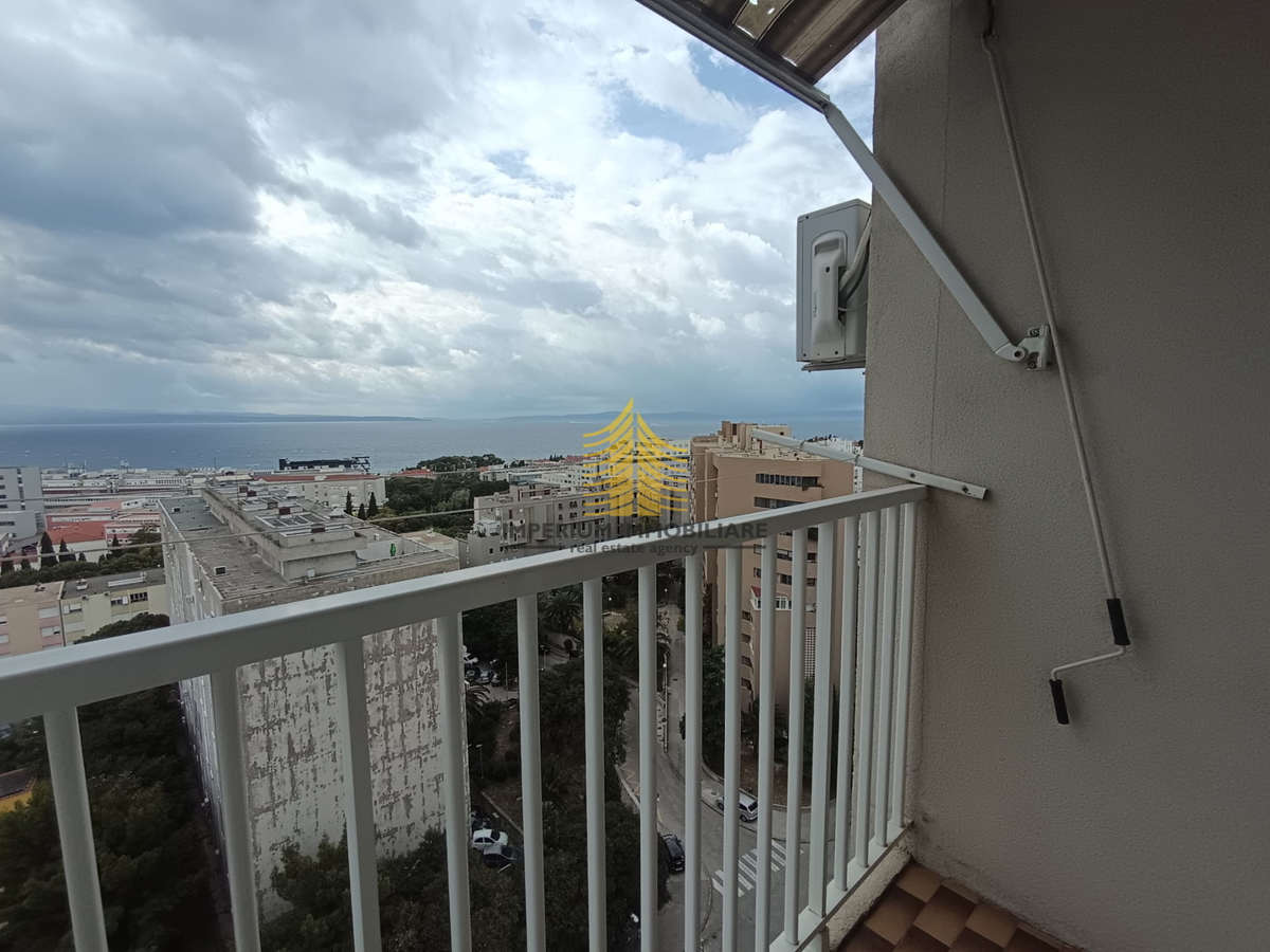 Appartamento, Vendita, Spalato, Blatine, 65m2, 2,5 locali (2 camere + soggiorno doppio)