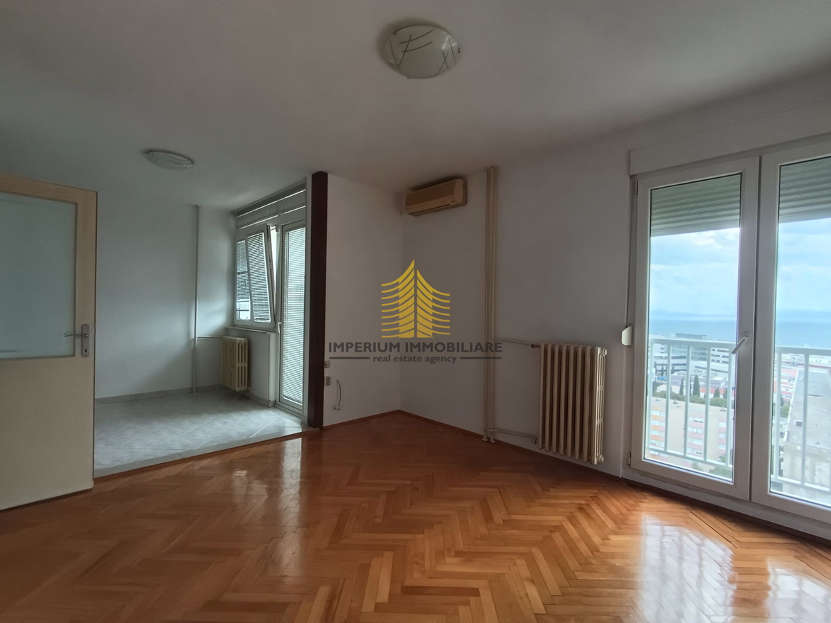 Appartamento, Vendita, Spalato, Blatine, 65m2, 2,5 locali (2 camere + soggiorno doppio)