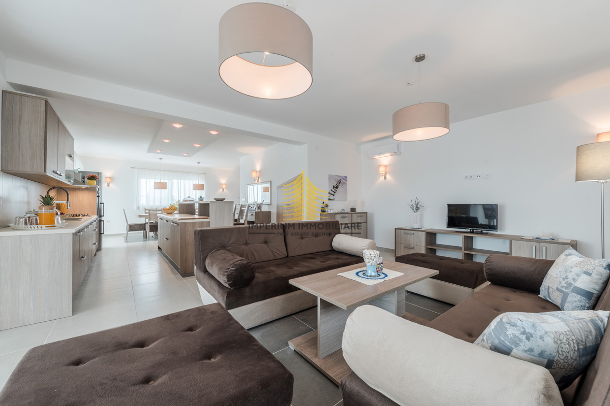 Casa, Vendita, Sukošan, Debeljak, 188m2, Villa