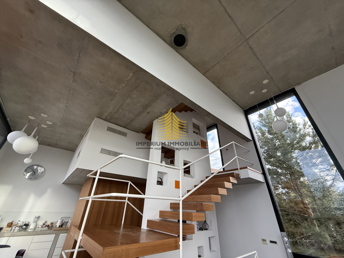 Casa, Vendita, Kloštar Ivanić, 275m2, Indipendente