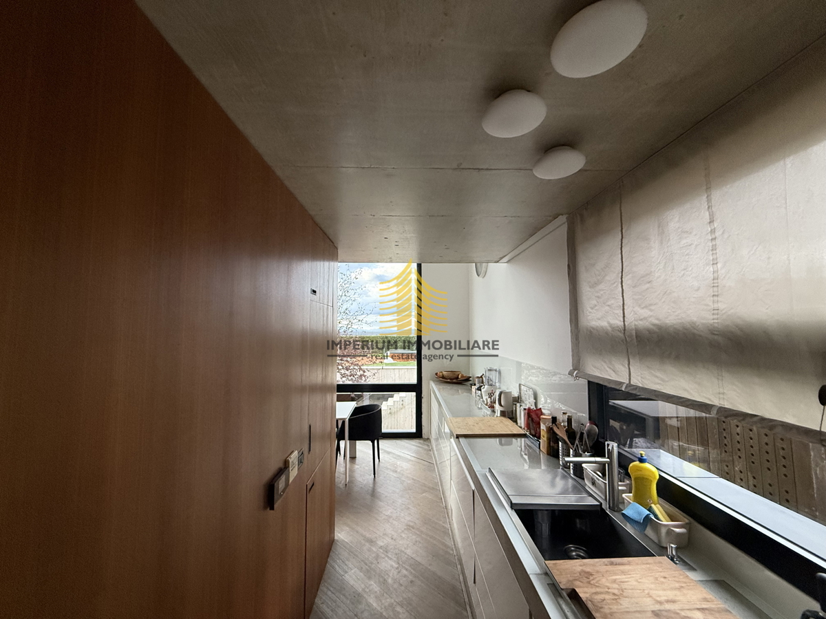 Casa, Vendita, Kloštar Ivanić, 275m2, Indipendente