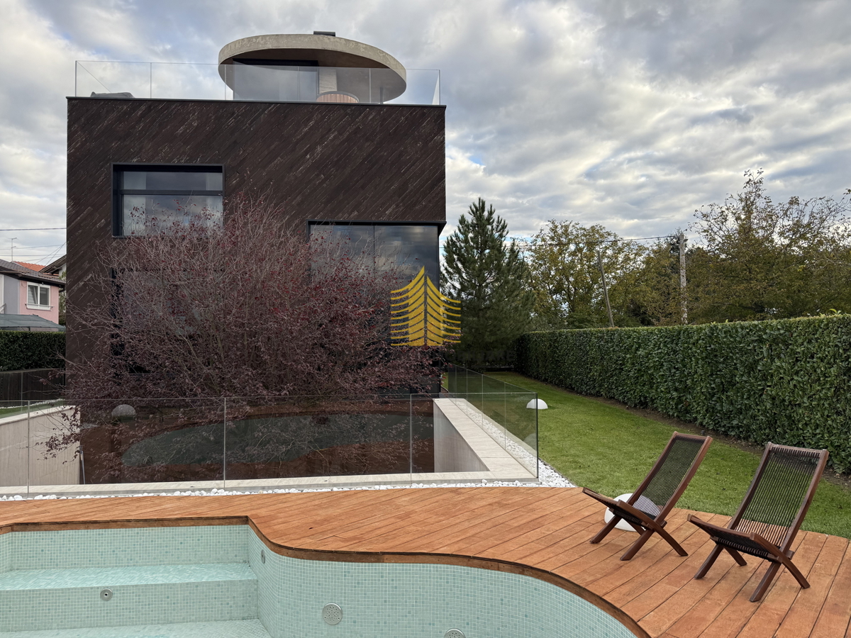 Casa, Vendita, Kloštar Ivanić, 275m2, Indipendente