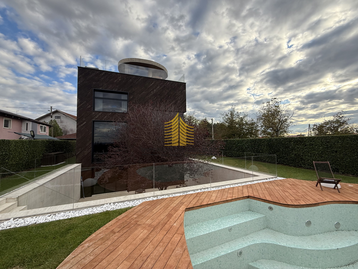 Casa, Vendita, Kloštar Ivanić, 275m2, Indipendente