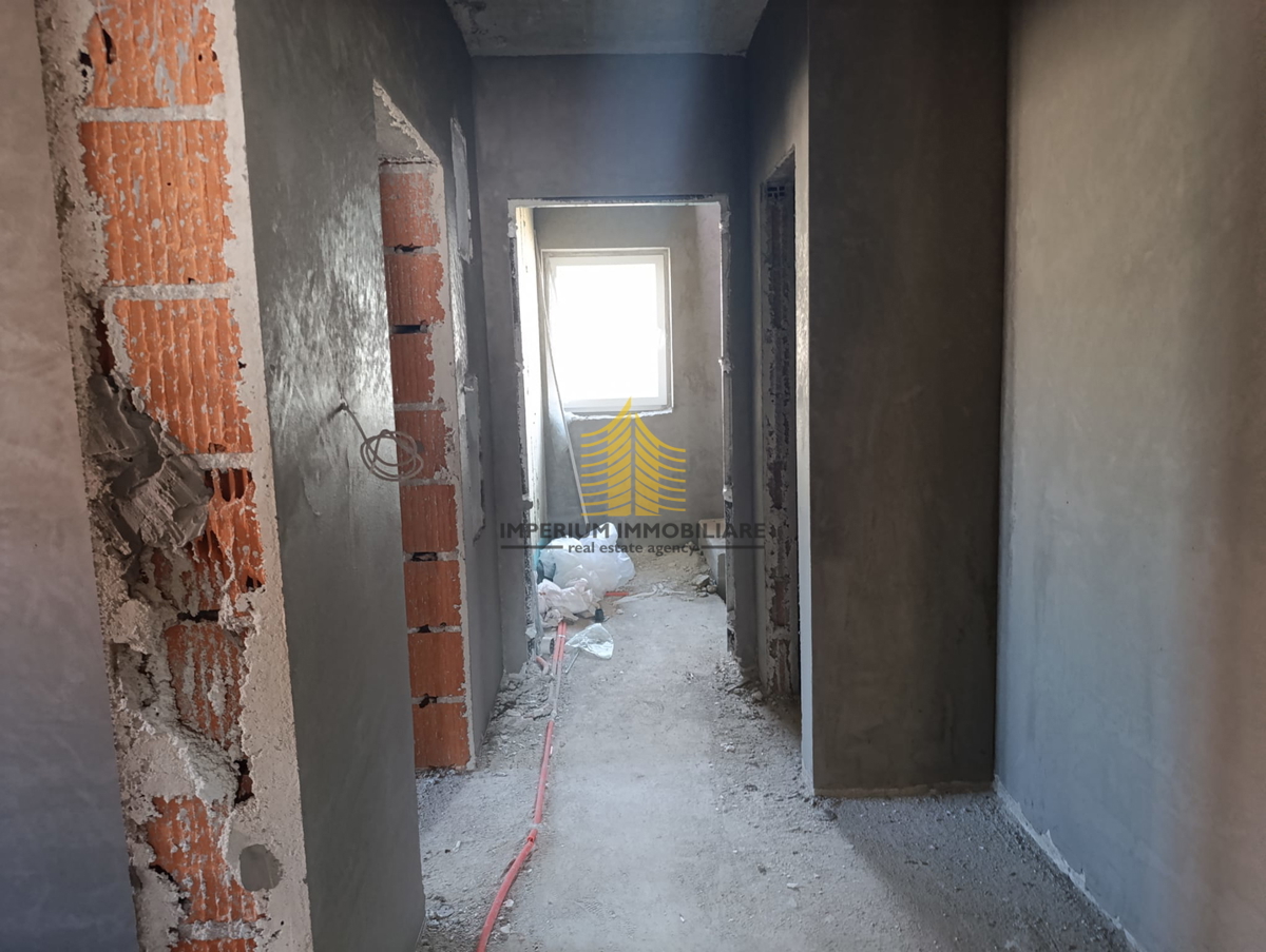 Appartamento, Vendita, Kaštel Gomilica, 74m2, 2 locali