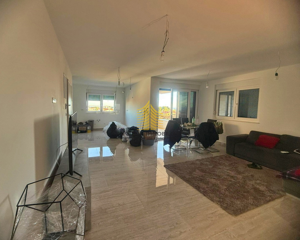 Appartamento, Vendita, Vir, 168,9 m2, 3,5 locali (3 camere + soggiorno doppio)