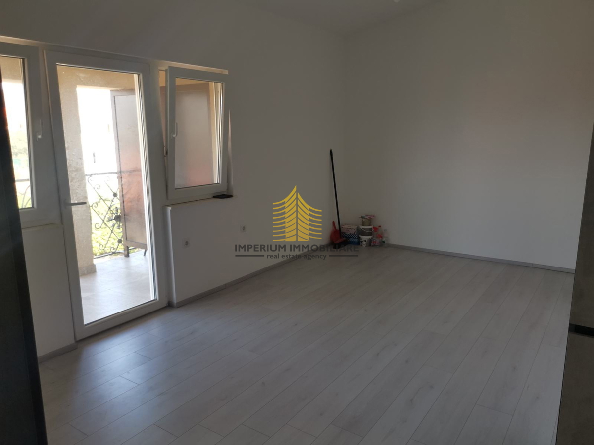Appartamento, Vendita, Rogoznica, 45m2, 2,5 locali (2S+DB)