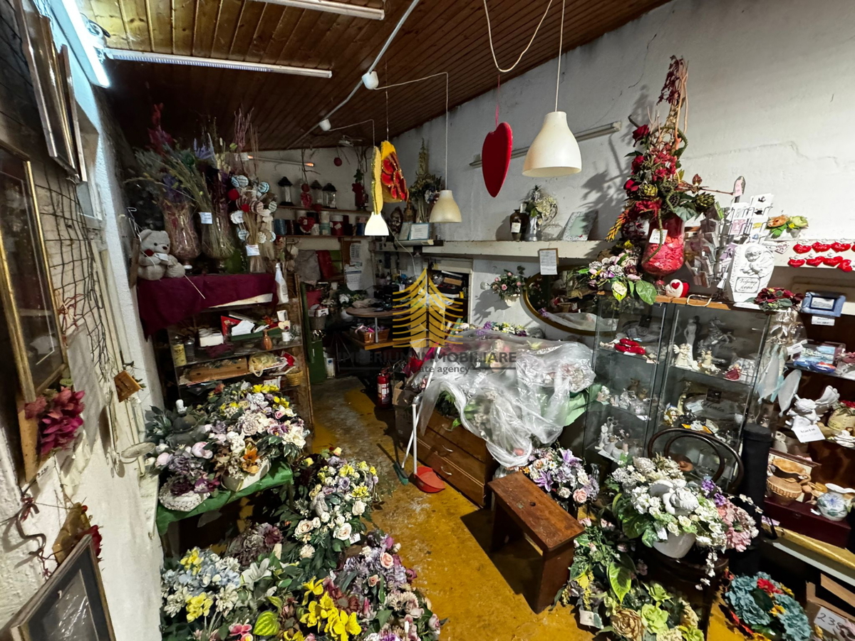 Casa, Vendita, Kaštel Štafilić, 231m2, Indipendente