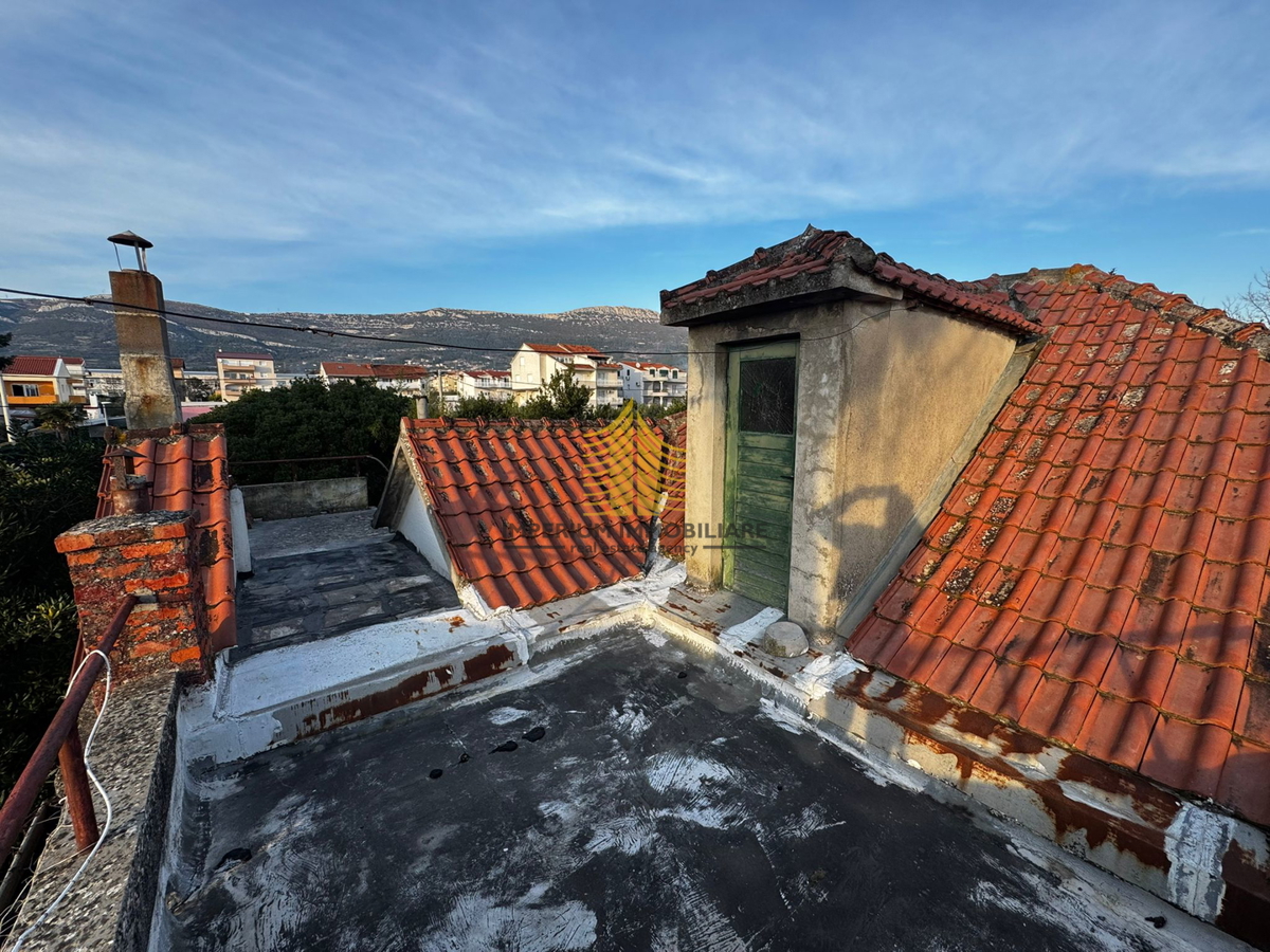 Casa, Vendita, Kaštel Štafilić, 231m2, Indipendente