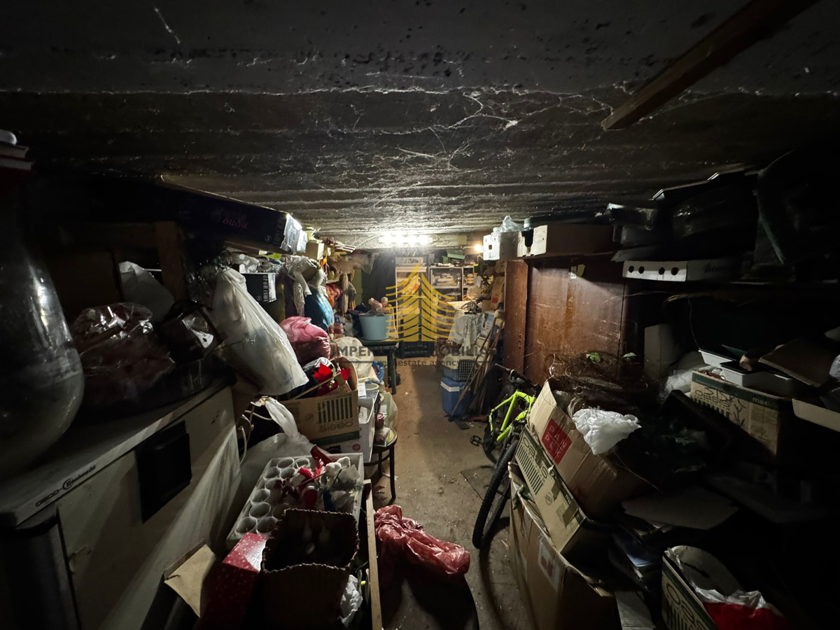 Casa, Vendita, Kaštel Štafilić, 231m2, Indipendente