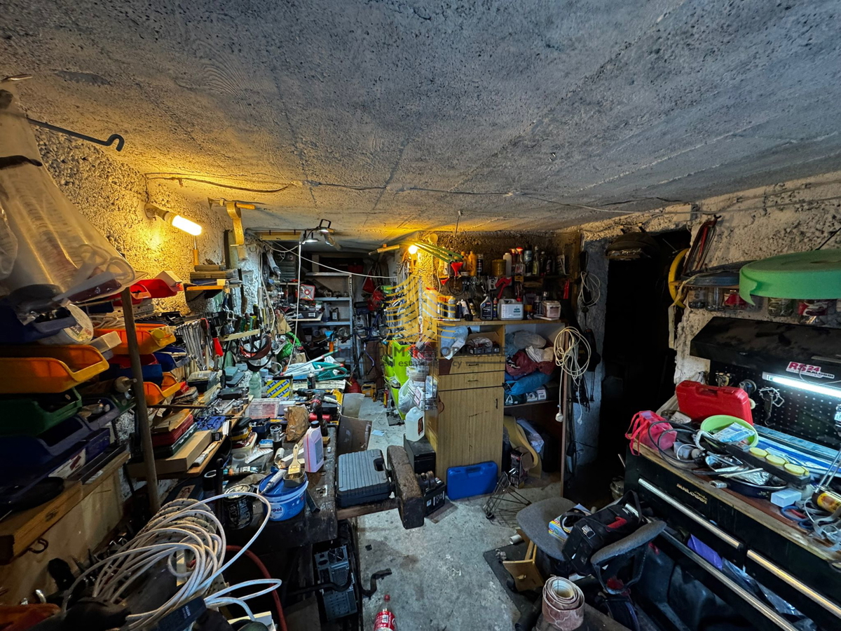 Casa, Vendita, Kaštel Štafilić, 231m2, Indipendente