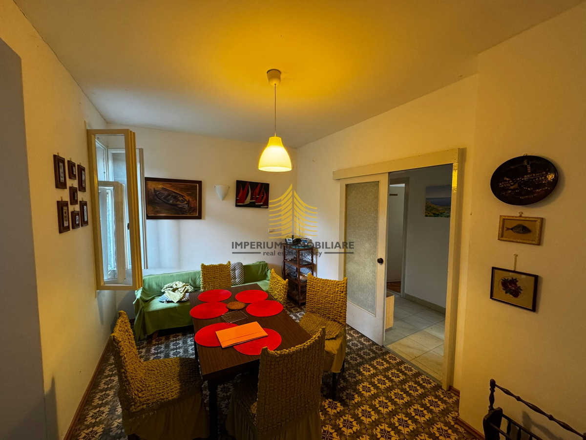 Casa, Vendita, Kaštel Štafilić, 231m2, Indipendente