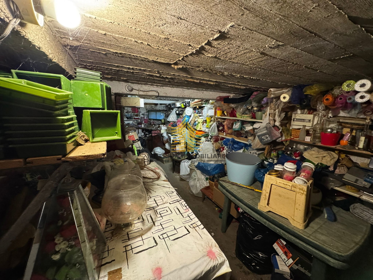 Casa, Vendita, Kaštel Štafilić, 231m2, Indipendente