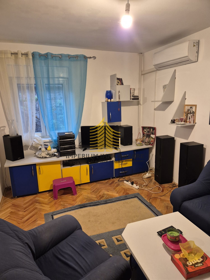 Appartamento, Vendita, Knin, 97,47 m², 2,5 locali (2 camere + soggiorno doppio)