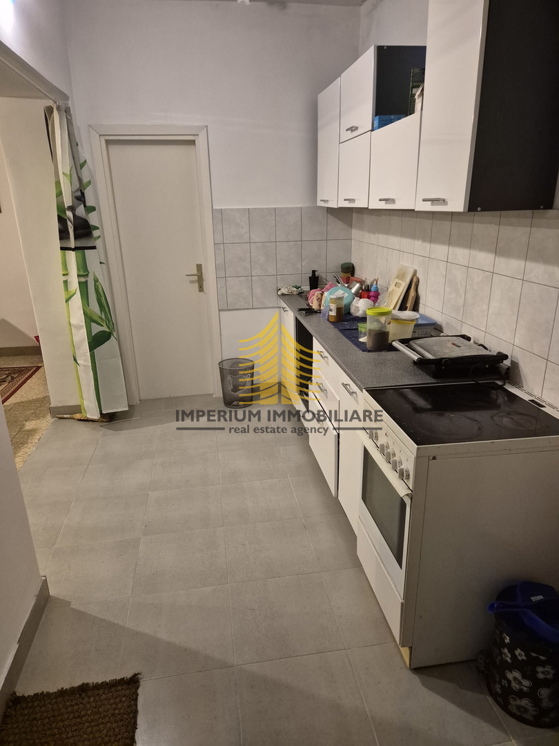 Appartamento, Vendita, Knin, 97,47 m², 2,5 locali (2 camere + soggiorno doppio)