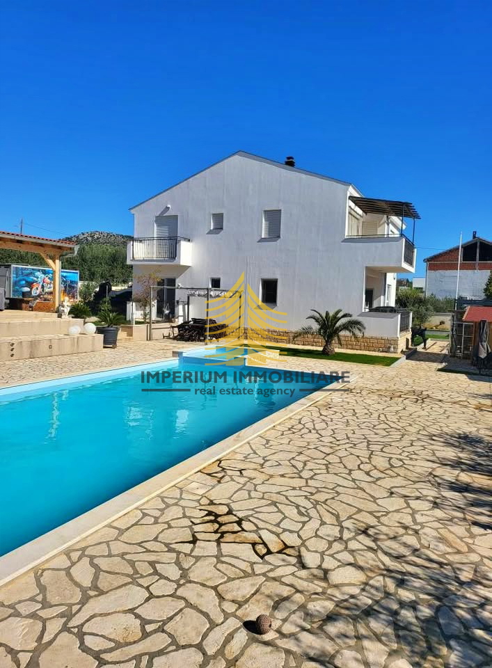 Casa, Vendita, Donja Jagodnja, 180m2, Villa