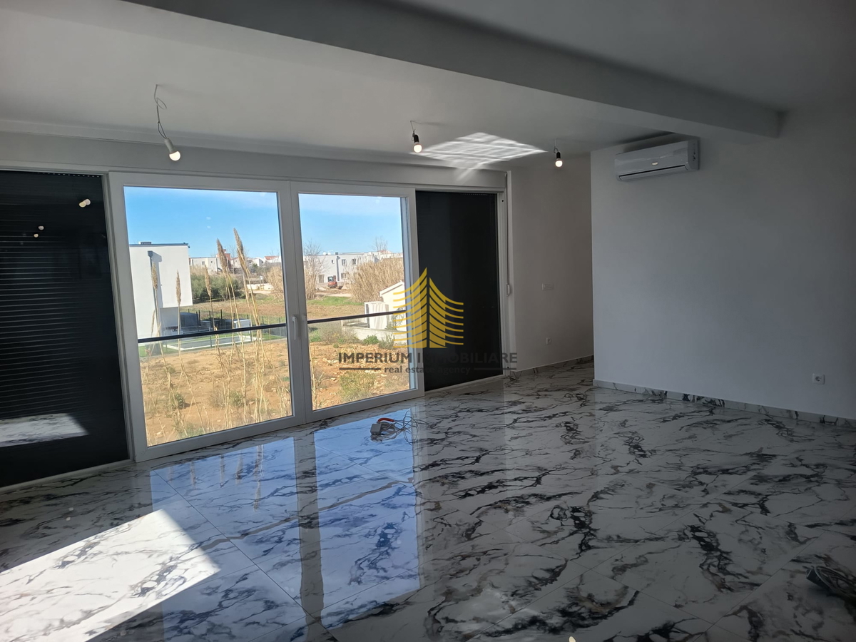 Appartamento, Vendita, Privlaka, 107m2, 3,5 locali (3S+DB)