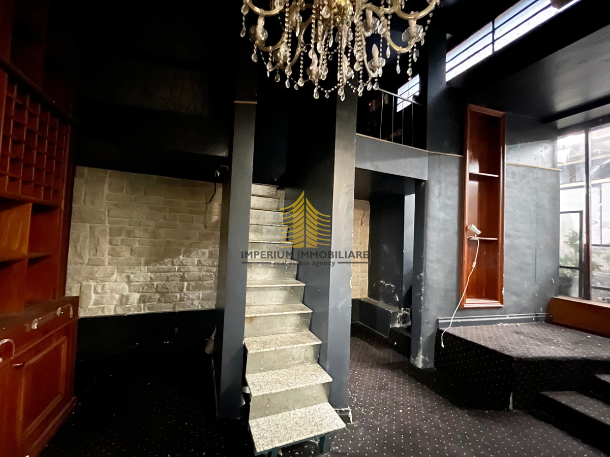 Locale commerciale, Vendita, Donji Grad, Donji grad, 23m2, Spazio per servizi