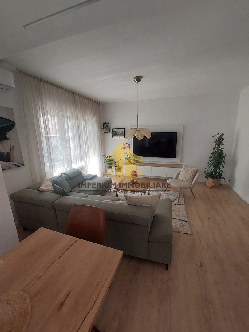 Appartamento, Vendita, Kaštel Lukšić, 55m2, 2,5 locali (2S+DB)