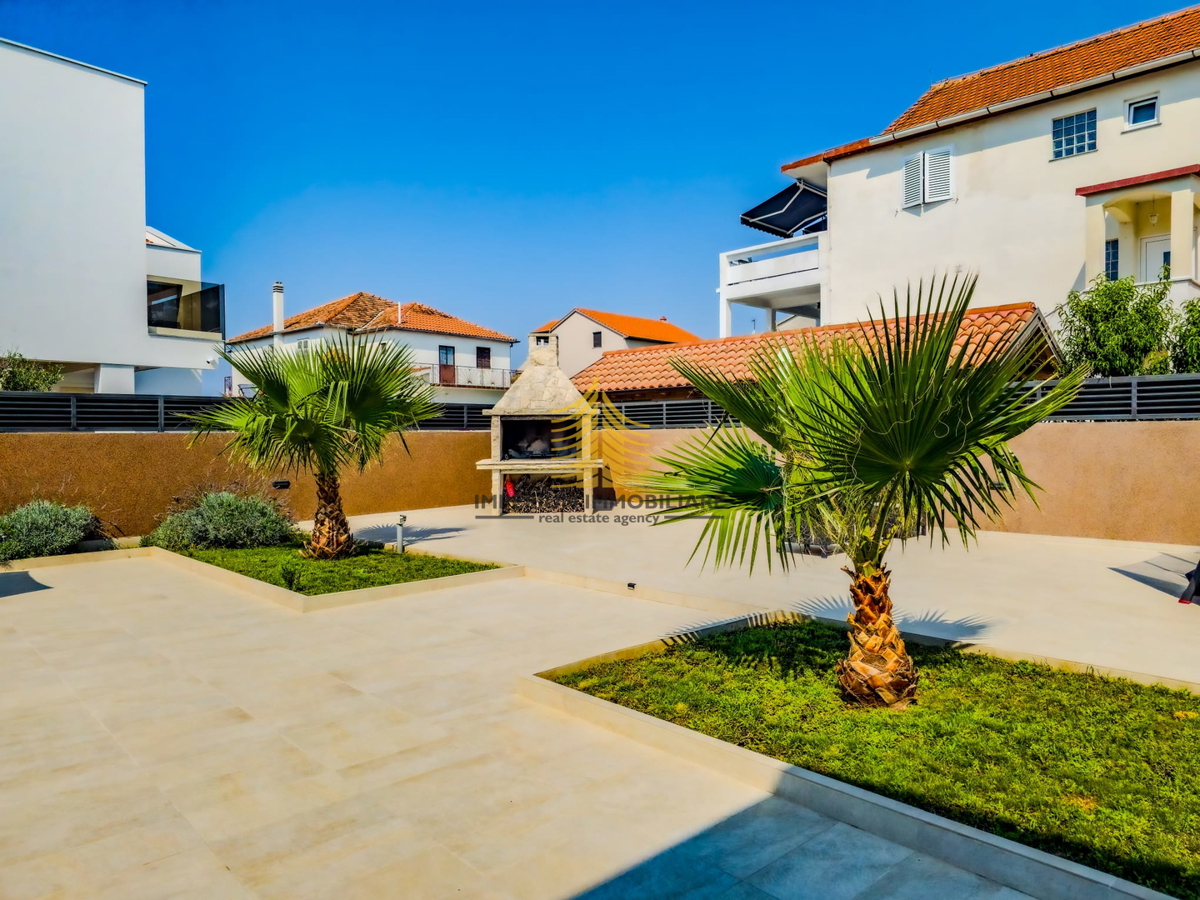 Casa, Vendita, Bibinje, 171m2, Indipendente