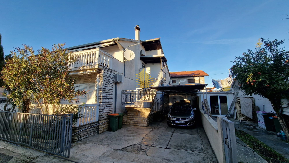 Casa, Vendita, Pirovac, 150m2, Casa bifamiliare