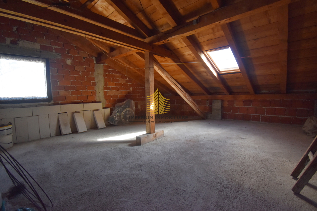 Casa, Vendita, Stenjevec, Stenjevec, 210m2, Indipendente