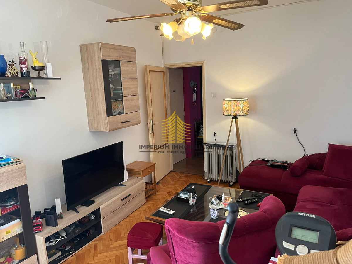 Appartamento, Vendita, Spalato, Bol, 68,6 m2, 2,5 vani (2 camere + soggiorno)