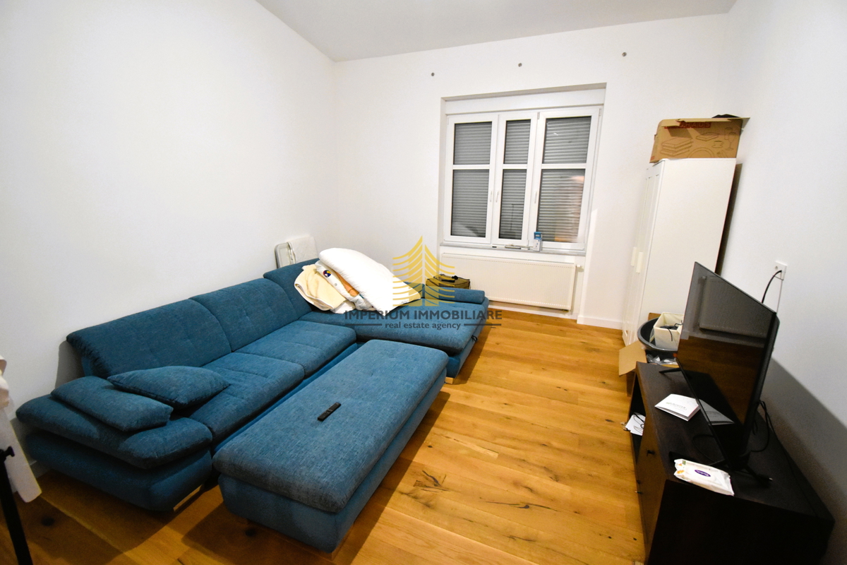 Appartamento, Vendita, Donji Grad, 125m2, 4 locali