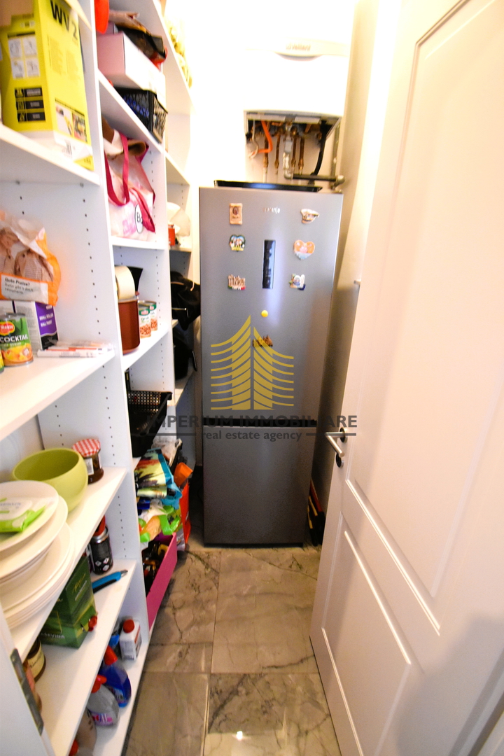 Appartamento, Vendita, Donji Grad, 125m2, 4 locali