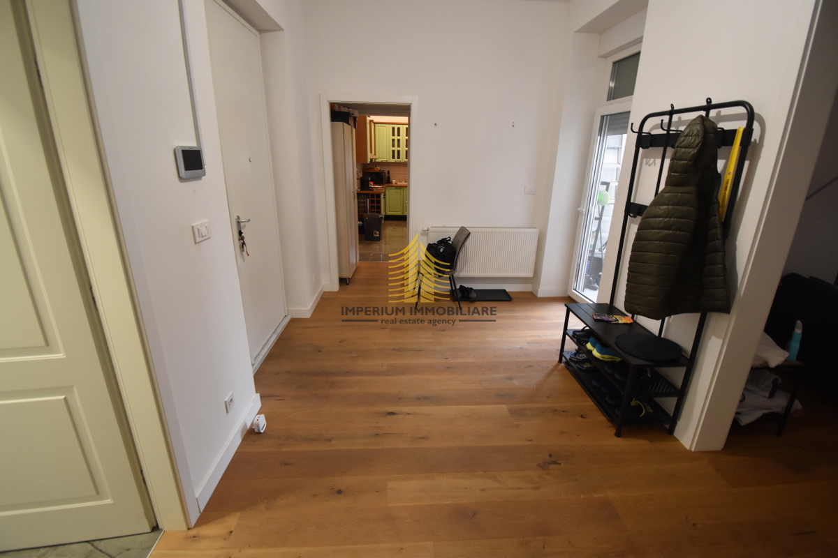 Appartamento, Vendita, Donji Grad, 125m2, 4 locali