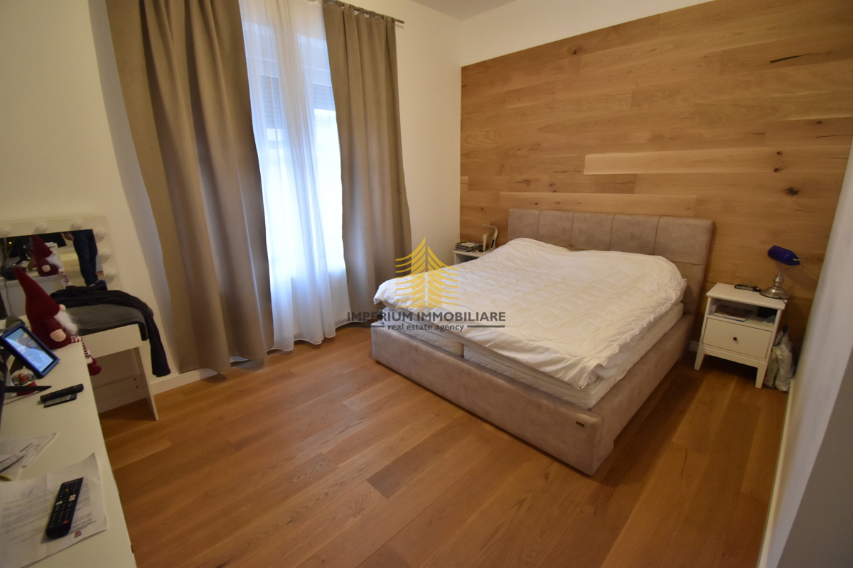 Appartamento, Vendita, Donji Grad, 125m2, 4 locali